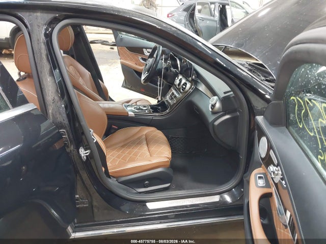 2019 Mercedes-benz C 300 4matic მანქანა იყიდება აუქციონზე, vin: 55SWF8EB9KU291022, აუქციონის ნომერი: 45775755