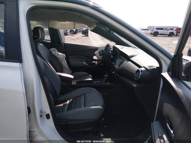 Продаж на аукціоні авто 2023 Nissan Kicks Sr Xtronic Cvt, vin: 3N1CP5DV2PL567693, номер лоту: 45775785