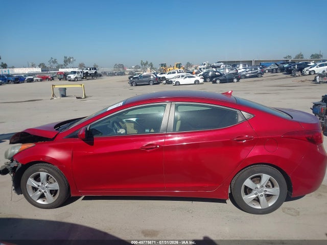 45775871 :رقم المزاد ، KMHDH4AE8CU218160 vin ، 2012 Hyundai Elantra Gls (ulsan Plant) مزاد بيع