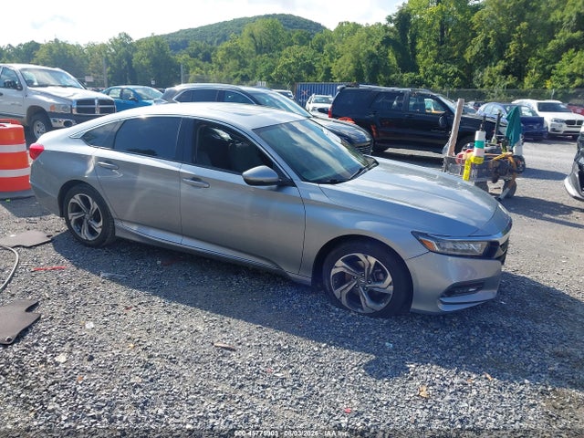 45775903 :رقم المزاد ، 1HGCV1F53JA235206 vin ، 2018 Honda Accord Ex-l مزاد بيع