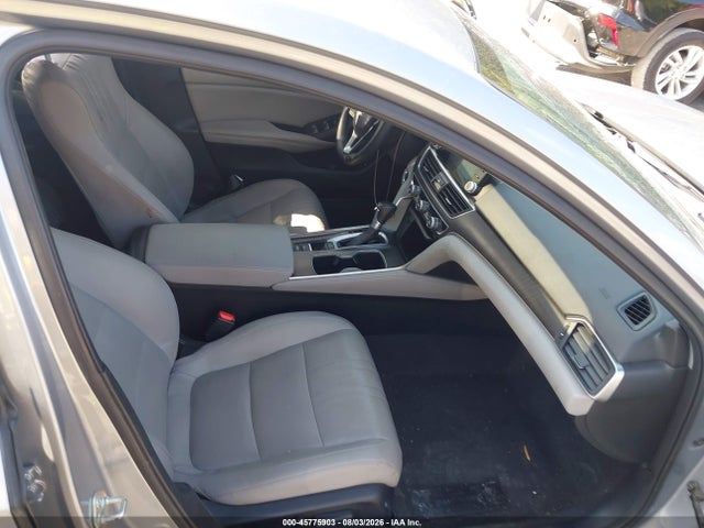 45775903 :رقم المزاد ، 1HGCV1F53JA235206 vin ، 2018 Honda Accord Ex-l مزاد بيع
