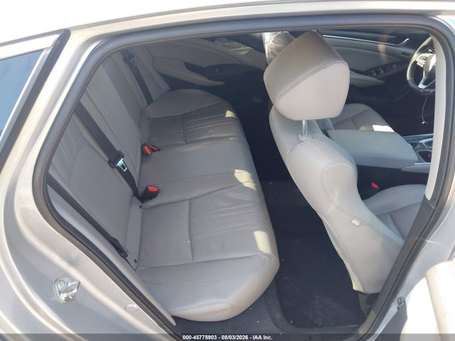 45775903 :رقم المزاد ، 1HGCV1F53JA235206 vin ، 2018 Honda Accord Ex-l مزاد بيع