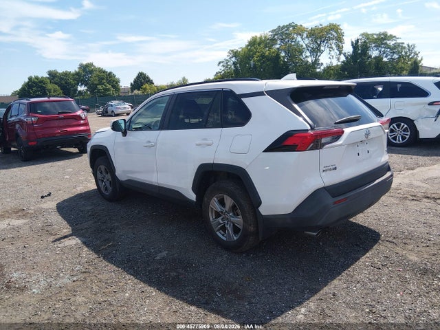 Toyota Rav4 Xle 2022 2T3P1RFV0NW311644 Image 3