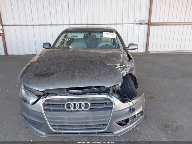 2013 Audi A4 2.0t Premium მანქანა იყიდება აუქციონზე, vin: WAUEFAFL4DN033049, აუქციონის ნომერი: 45775922