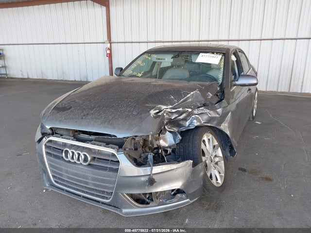 2013 Audi A4 2.0t Premium მანქანა იყიდება აუქციონზე, vin: WAUEFAFL4DN033049, აუქციონის ნომერი: 45775922