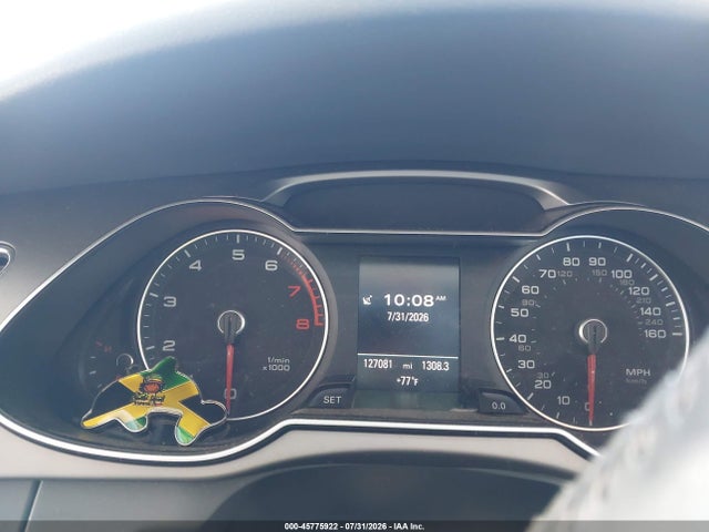 2013 Audi A4 2.0t Premium მანქანა იყიდება აუქციონზე, vin: WAUEFAFL4DN033049, აუქციონის ნომერი: 45775922