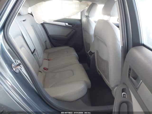2013 Audi A4 2.0t Premium მანქანა იყიდება აუქციონზე, vin: WAUEFAFL4DN033049, აუქციონის ნომერი: 45775922
