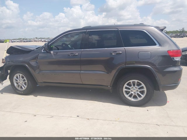 1C4RJEAGXKC820388 Jeep Grand Cherokee Laredo E 4x2
