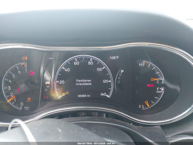 1C4RJEAGXKC820388 Jeep Grand Cherokee Laredo E 4x2