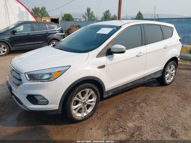 1FMCU0GD2HUE77362 Ford ESCAPE SE