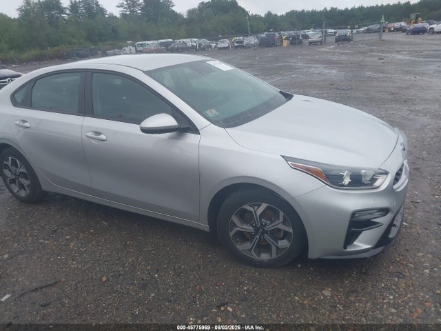 Aukcja sprzedaży 2021 Kia Forte Lxs, vin: 3KPF24AD1ME338260, numer aukcji: 45775969