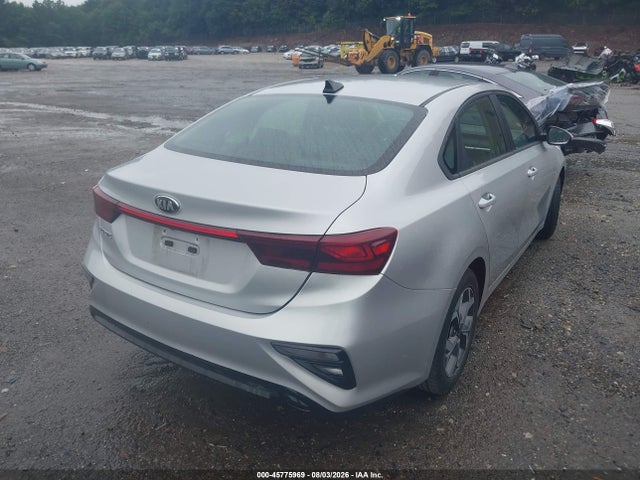 Aukcja sprzedaży 2021 Kia Forte Lxs, vin: 3KPF24AD1ME338260, numer aukcji: 45775969