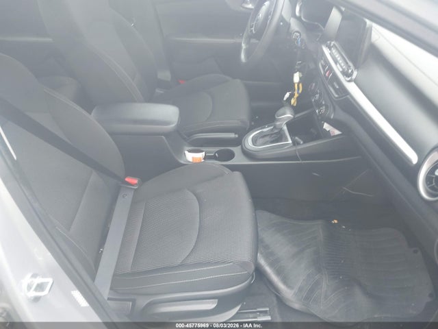 Aukcja sprzedaży 2021 Kia Forte Lxs, vin: 3KPF24AD1ME338260, numer aukcji: 45775969