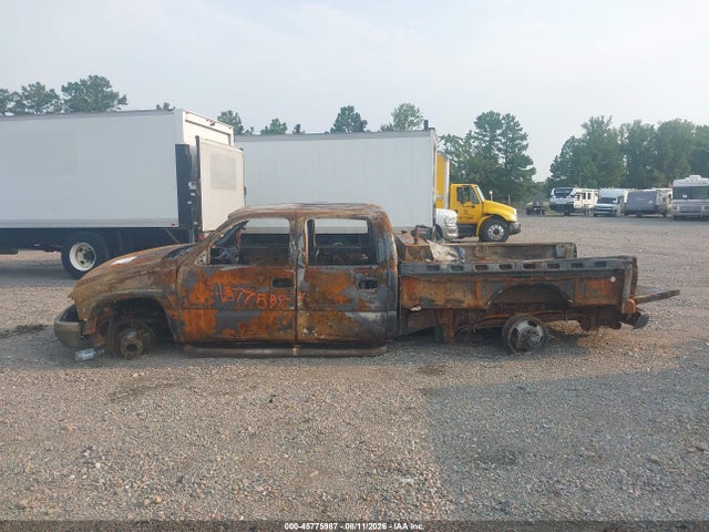 Продажа на аукционе авто 2002 Chevrolet Silverado 3500, vin: 1GCJK33U92F217397, номер лота: 45775987