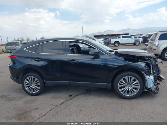 Toyota Venza Xle 2023 JTEAAAAH2PJ136187 Image 13
