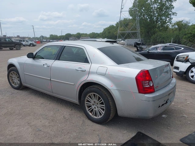 Продажа на аукционе авто 2010 Chrysler 300 Touring/signature Series/executive Series, vin: 2C3CA5CV8AH191523, номер лота: 45776048