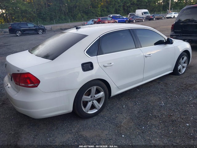 Aukcja sprzedaży 2015 Volkswagen Passat 1.8t Limited Edition, vin: 1VWAT7A39FC109090, numer aukcji: 45776060