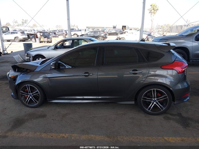 1FADP3L94HL277467 Ford FOCUS ST