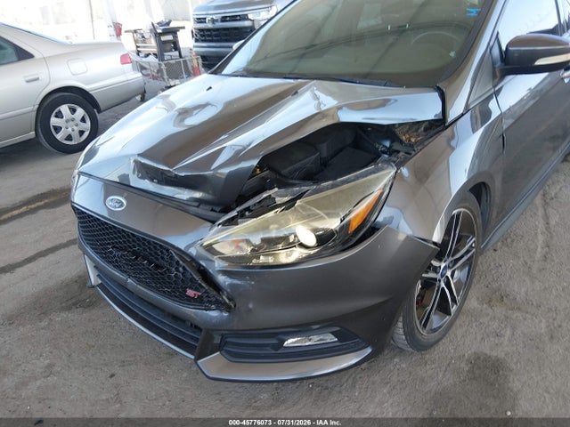 1FADP3L94HL277467 Ford FOCUS ST