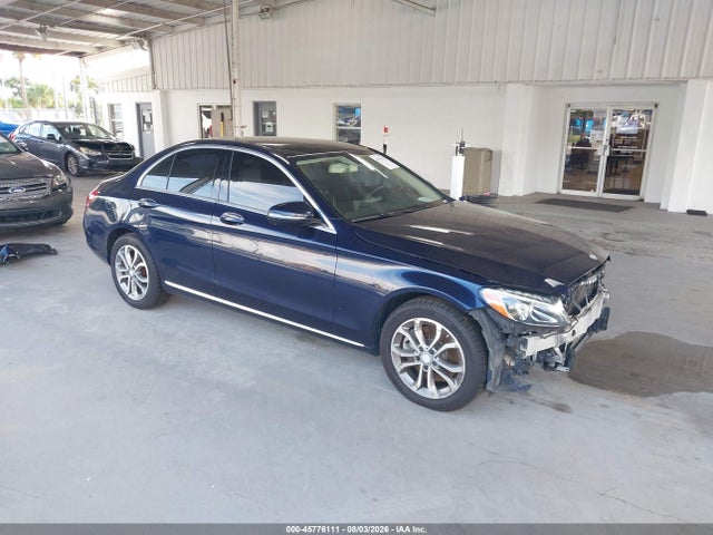 45776111 :رقم المزاد ، 55SWF4KB7GU103439 vin ، 2016 Mercedes-benz C 300 4matic مزاد بيع