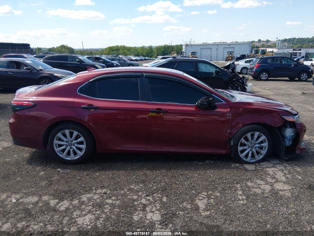 4T1B11HK2KU686759 Toyota CAMRY LE
