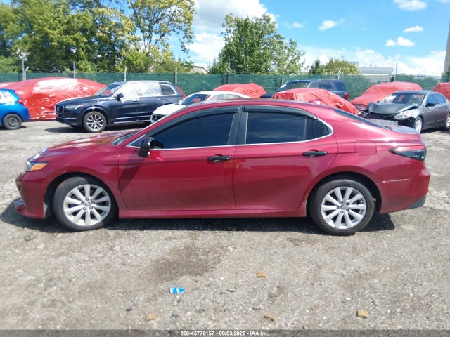 4T1B11HK2KU686759 Toyota CAMRY LE
