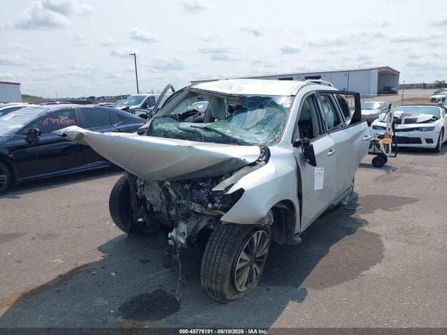 45776191 :رقم المزاد ، 5N1DR2MM0HC616254 vin ، 2017 Nissan Pathfinder Platinum/s/sl/sv مزاد بيع