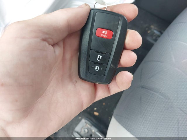45776203 :رقم المزاد ، JTMRWRFV7KD032131 vin ، 2019 Toyota Rav4 Hybrid Xle مزاد بيع