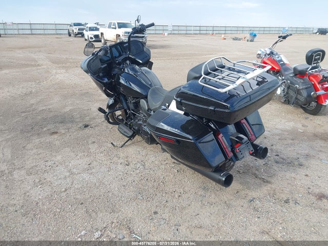Harley-Davidson FLTRX 2024 1HD1KH717RB623465 Image 3