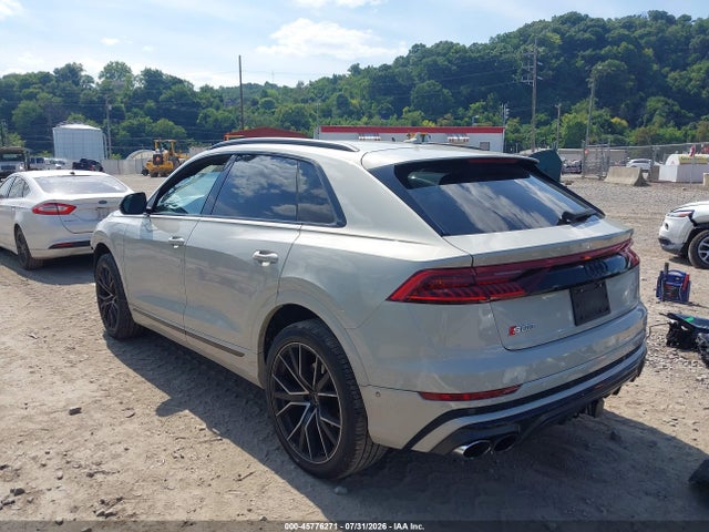 45776271 :رقم المزاد ، WA1CWBF1XMD014083 vin ، 2021 Audi Sq8 Prestige Tfsi Quattro Tiptronic مزاد بيع