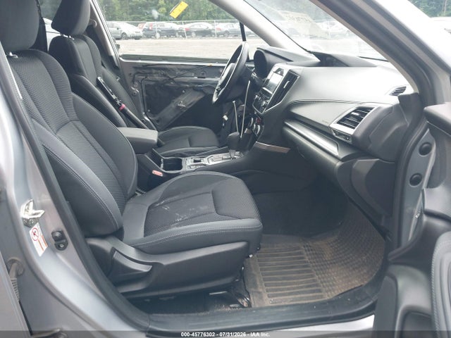 2019 Subaru Forester Premium მანქანა იყიდება აუქციონზე, vin: JF2SKAGC1KH593706, აუქციონის ნომერი: 45776302