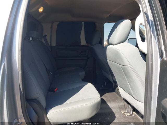 Aukcja sprzedaży 2020 Ram 1500 Classic Tradesman  4x4 5'7 Box, vin: 3C6RR7KG0LG144199, numer aukcji: 45776307