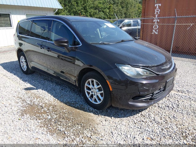 Продажа на аукционе авто 2017 Chrysler Pacifica Lx, vin: 2C4RC1CG2HR627460, номер лота: 45776311
