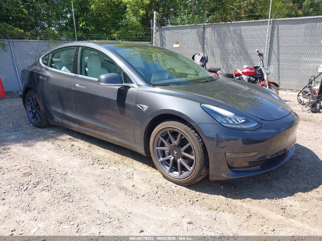 Auction sale of the 2018 Tesla Model 3 Long Range/performance, vin: 5YJ3E1EB9JF097121, lot number: 45776332