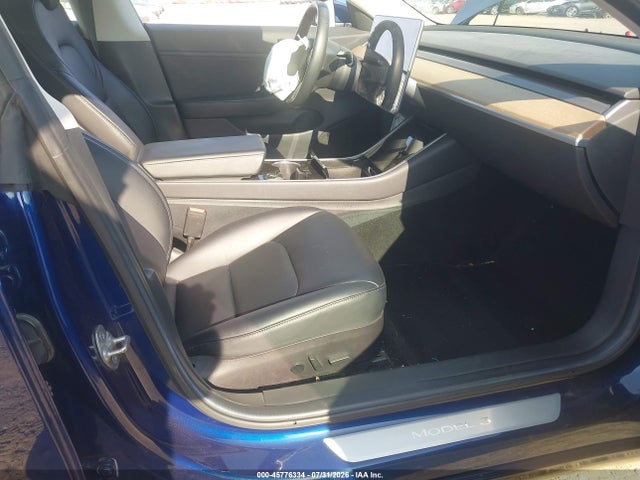 Tesla Model 3 Long Range/mid Range 2018 5YJ3E1EA9JF020403 Image 5
