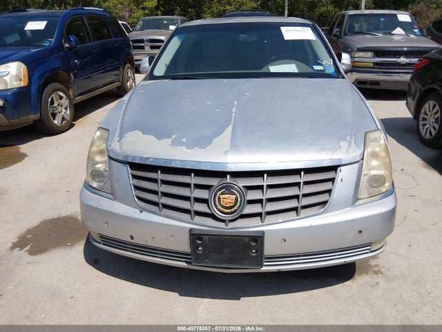45776357 :رقم المزاد ، 1G6KH5E6XBU117241 vin ، 2011 Cadillac Dts Premium Collection مزاد بيع