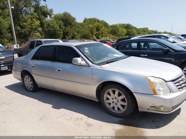 45776357 :رقم المزاد ، 1G6KH5E6XBU117241 vin ، 2011 Cadillac Dts Premium Collection مزاد بيع
