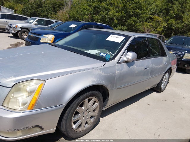 45776357 :رقم المزاد ، 1G6KH5E6XBU117241 vin ، 2011 Cadillac Dts Premium Collection مزاد بيع