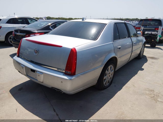 45776357 :رقم المزاد ، 1G6KH5E6XBU117241 vin ، 2011 Cadillac Dts Premium Collection مزاد بيع