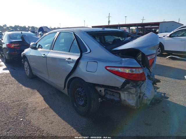 45776367 :رقم المزاد ، 4T4BF1FK5GR535576 vin ، 2016 Toyota Camry Le مزاد بيع
