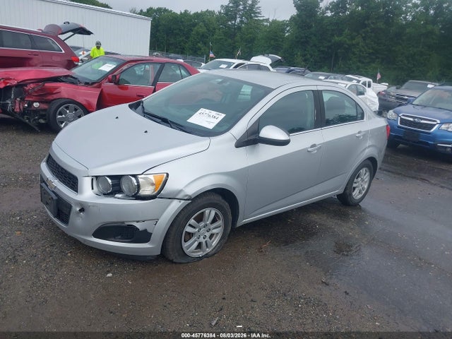 Chevrolet Sonic Lt Auto 2014 1G1JC5SG7E4154734 Image 2
