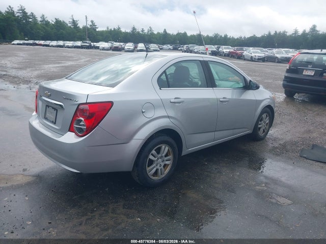 Chevrolet Sonic Lt Auto 2014 1G1JC5SG7E4154734 Image 4