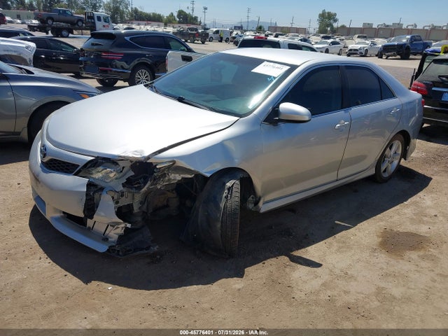 Toyota CAMRY SE 2014 4T1BF1FK3EU759646 Image 2