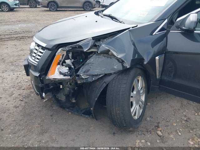 Продажа на аукционе авто 2016 Cadillac Srx Luxury Collection, vin: 3GYFNEE33GS567439, номер лота: 45776404