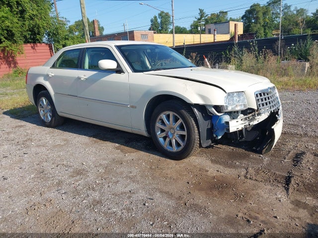 Продажа на аукционе авто 2009 Chrysler 300 Touring/signature Series/executive Series, vin: 2C3KA53V69H601050, номер лота: 45776464