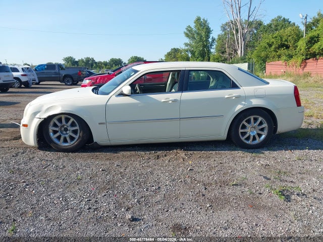 Продажа на аукционе авто 2009 Chrysler 300 Touring/signature Series/executive Series, vin: 2C3KA53V69H601050, номер лота: 45776464