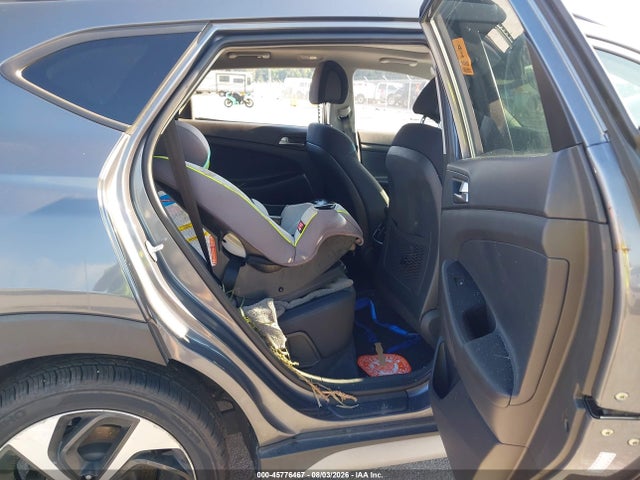 2018 Hyundai Tucson Value მანქანა იყიდება აუქციონზე, vin: KM8J3CA21JU619919, აუქციონის ნომერი: 45776467