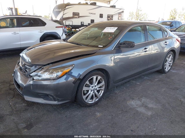 Nissan Altima 3.5 Sr 2017 1N4BL3AP7HC152192 Image 2