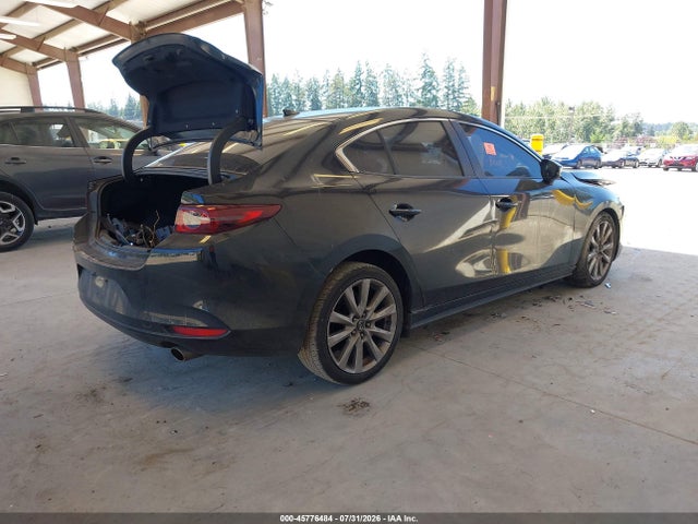 45776484 :رقم المزاد ، JM1BPACL0K1111418 vin ، 2019 Mazda 3 Preferred Plus مزاد بيع