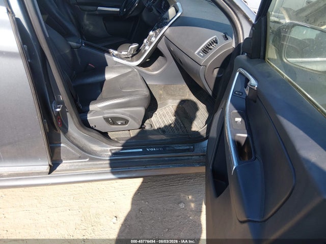 Auction sale of the 2016 Volvo Xc60 T5 Drive-e Premier, vin: YV440MDK4G2821926, lot number: 45776494
